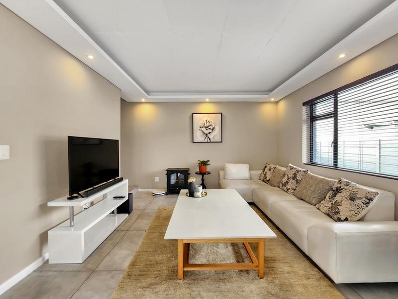 2 Bedroom Property for Sale in Salt River Western Cape